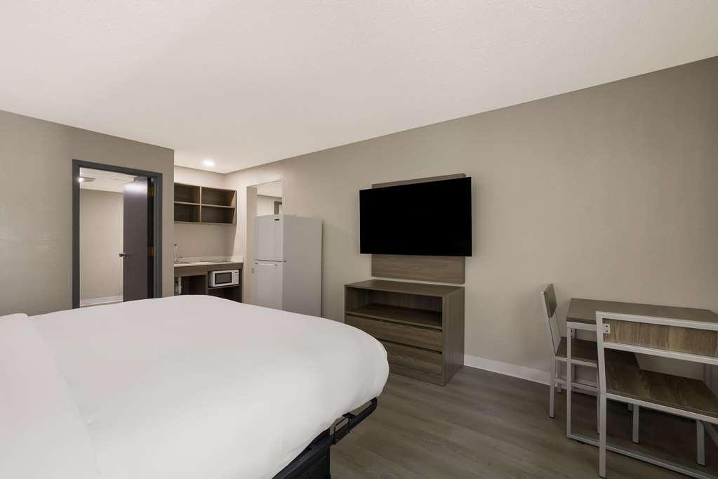 Suburban Studios Milwaukee Airport Δωμάτιο φωτογραφία