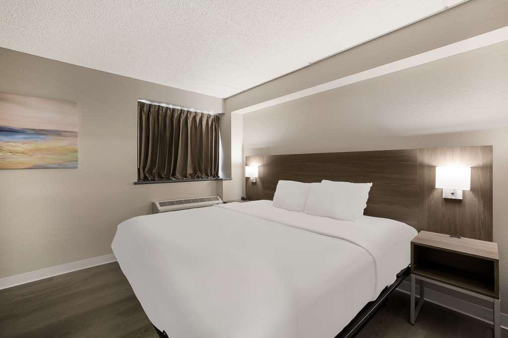 Suburban Studios Milwaukee Airport Δωμάτιο φωτογραφία